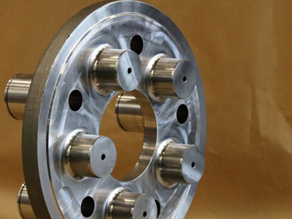 Particolari-metallici-riduttori-Cesena